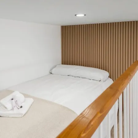 Cozy Beachfront Carihuela - Vb Apartament *