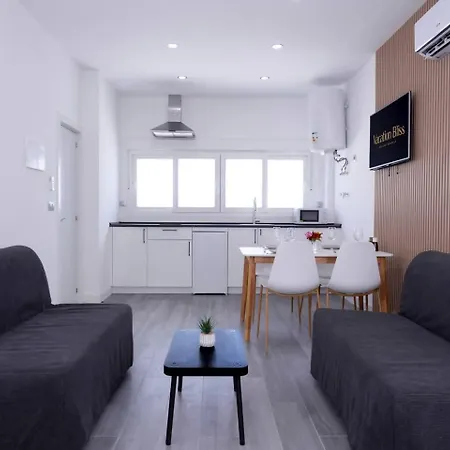 Cozy Beachfront Carihuela - Vb Apartament Torremolinos